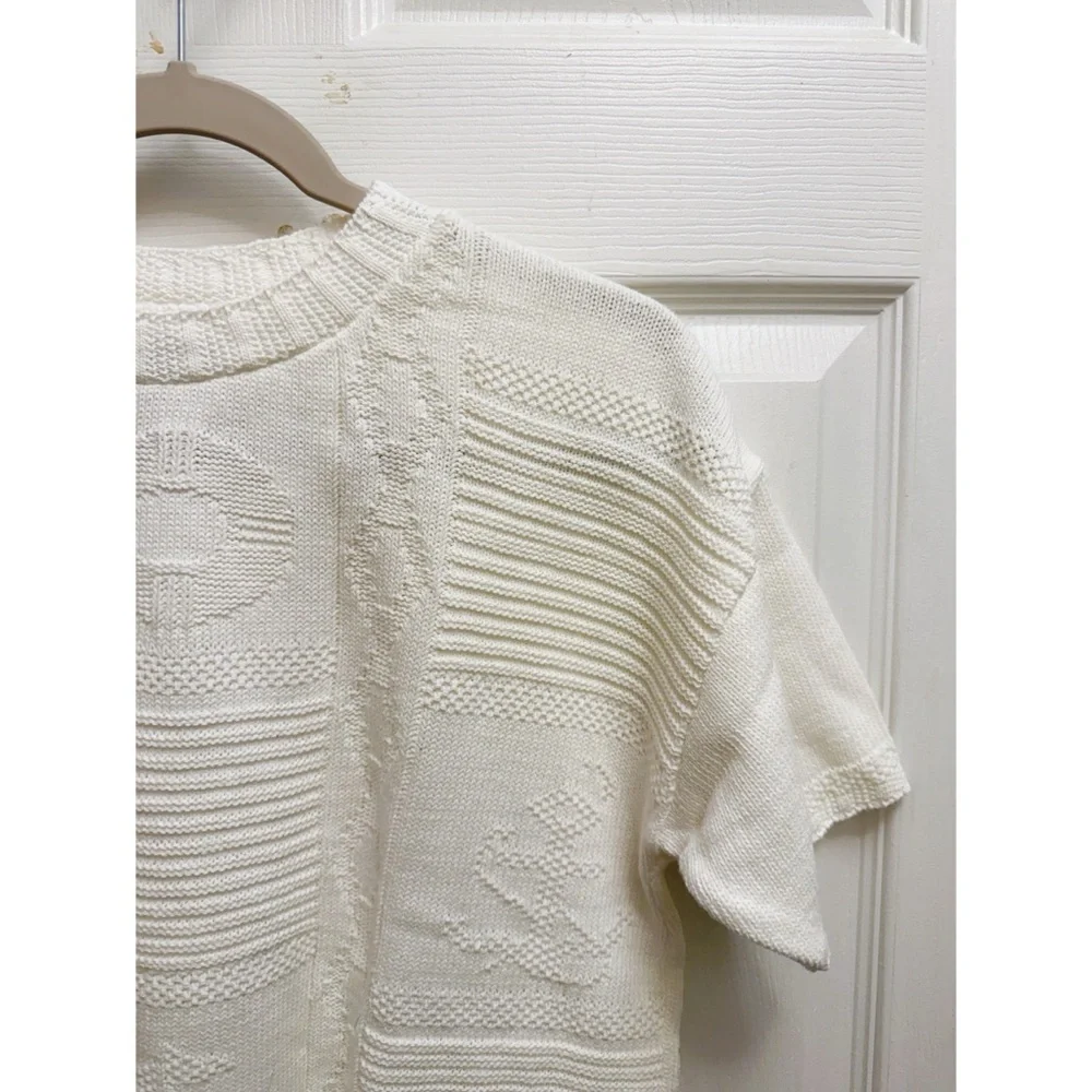 Vintage adorable sweater